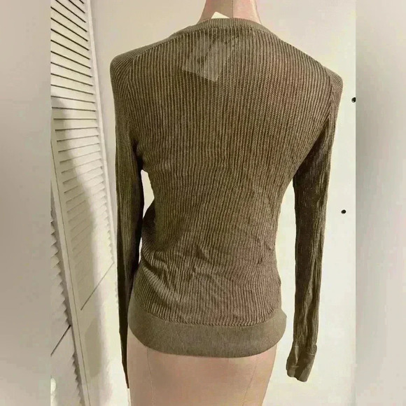 🔥🔥zara long sleeve top - Picture 3 of 4